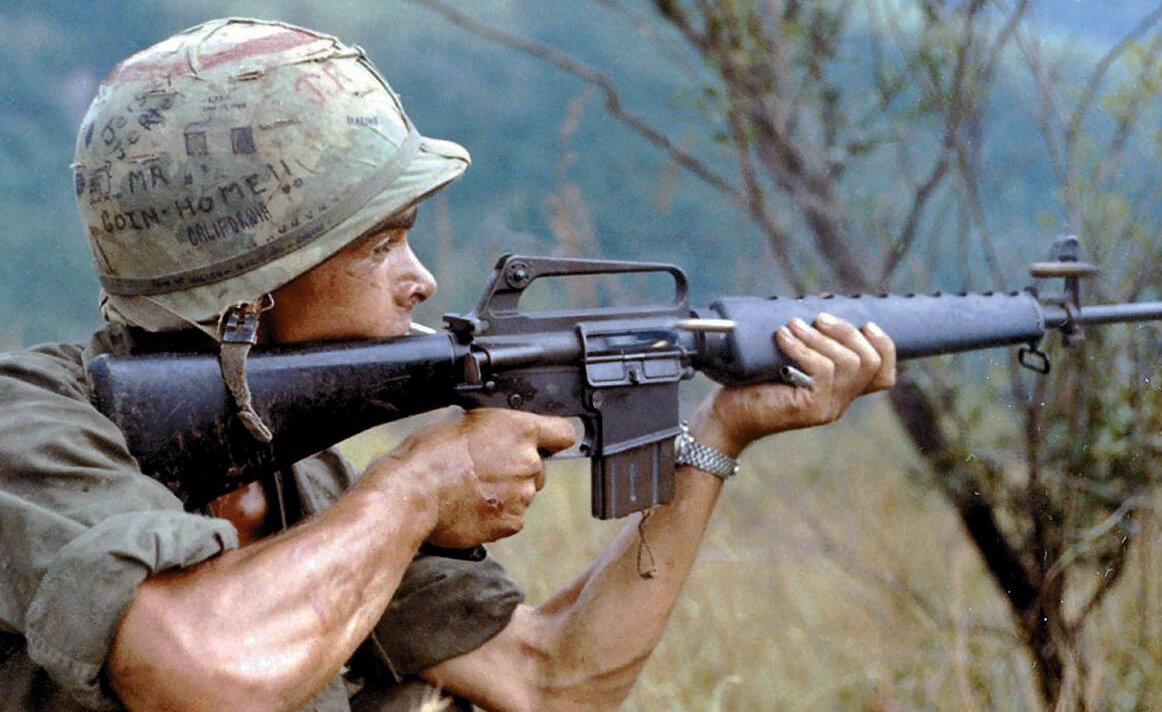 Почему М-16 подвели американцев во Вьетнаме